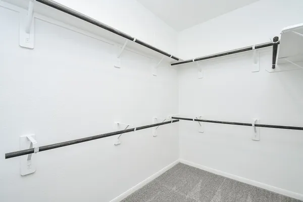 $2,000 | 1137 Lily Lane, Bellville, TX 77418