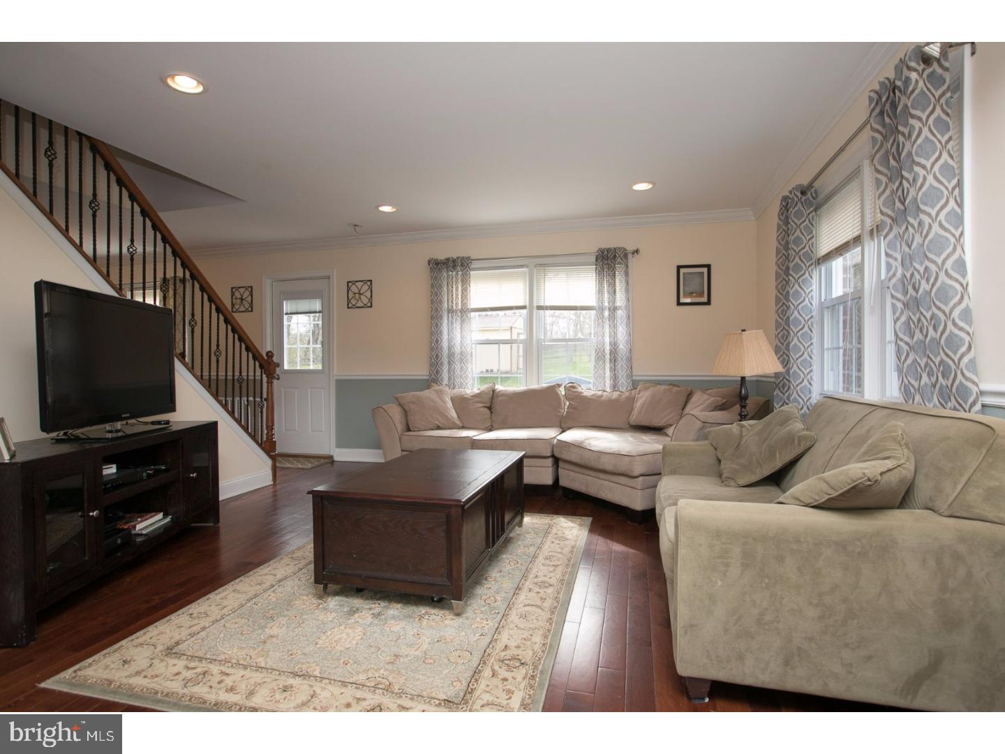 914 Glenroy Road Philadelphia, PA 19128 - Photo 12 of 25 Gallery Image 12