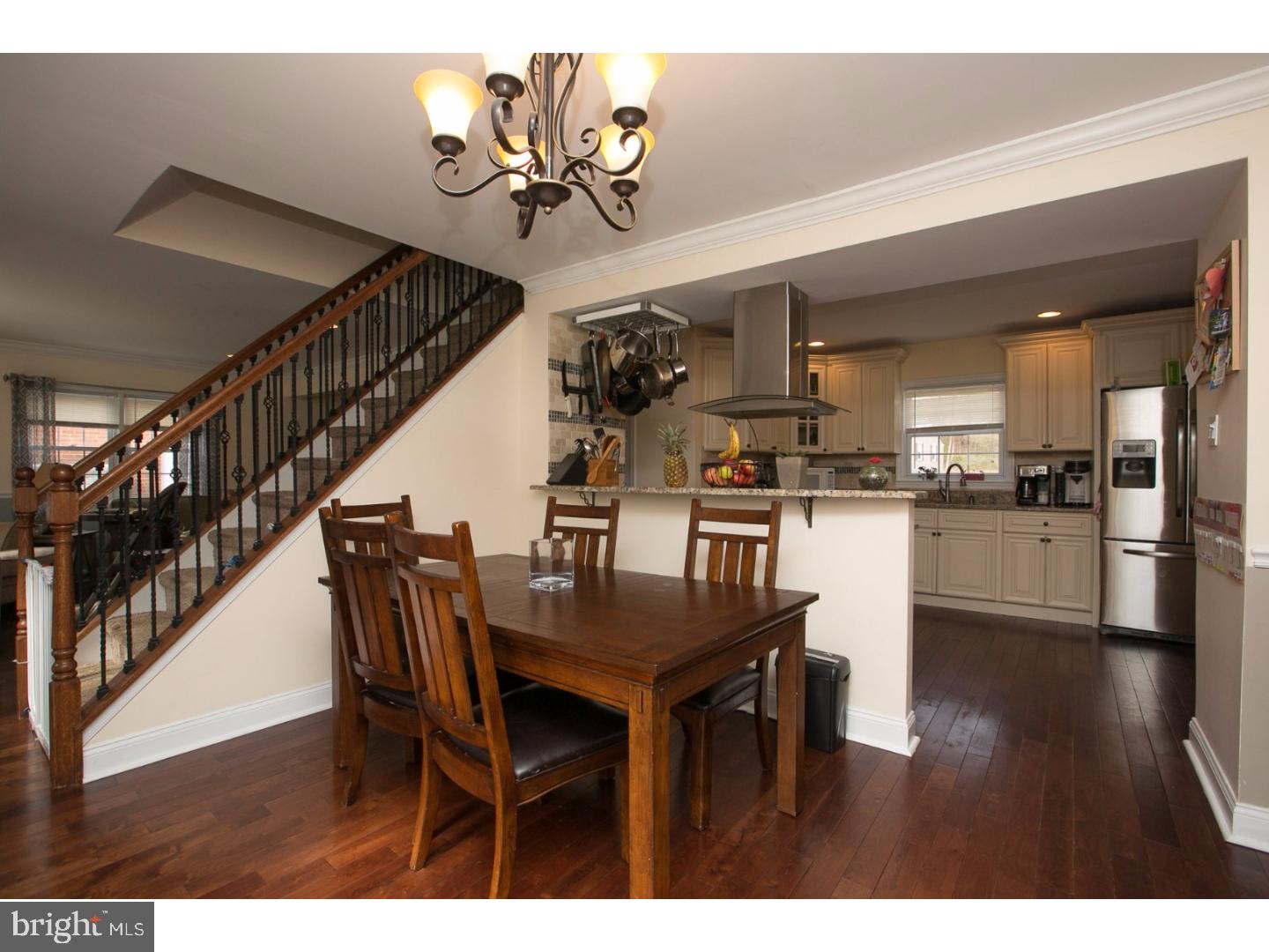 914 Glenroy Road Philadelphia, PA 19128 - Photo 10 of 25 Gallery Image 10