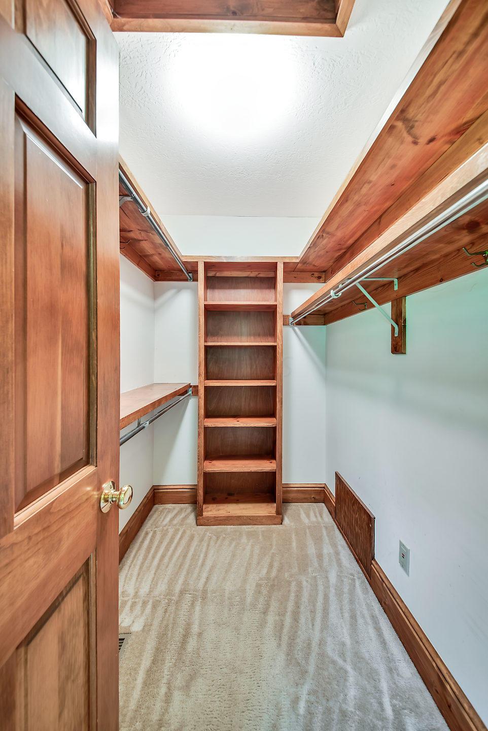 4520 Red Bank Road Galena, OH 43021 - Photo 23 of 47 Gallery Image 23