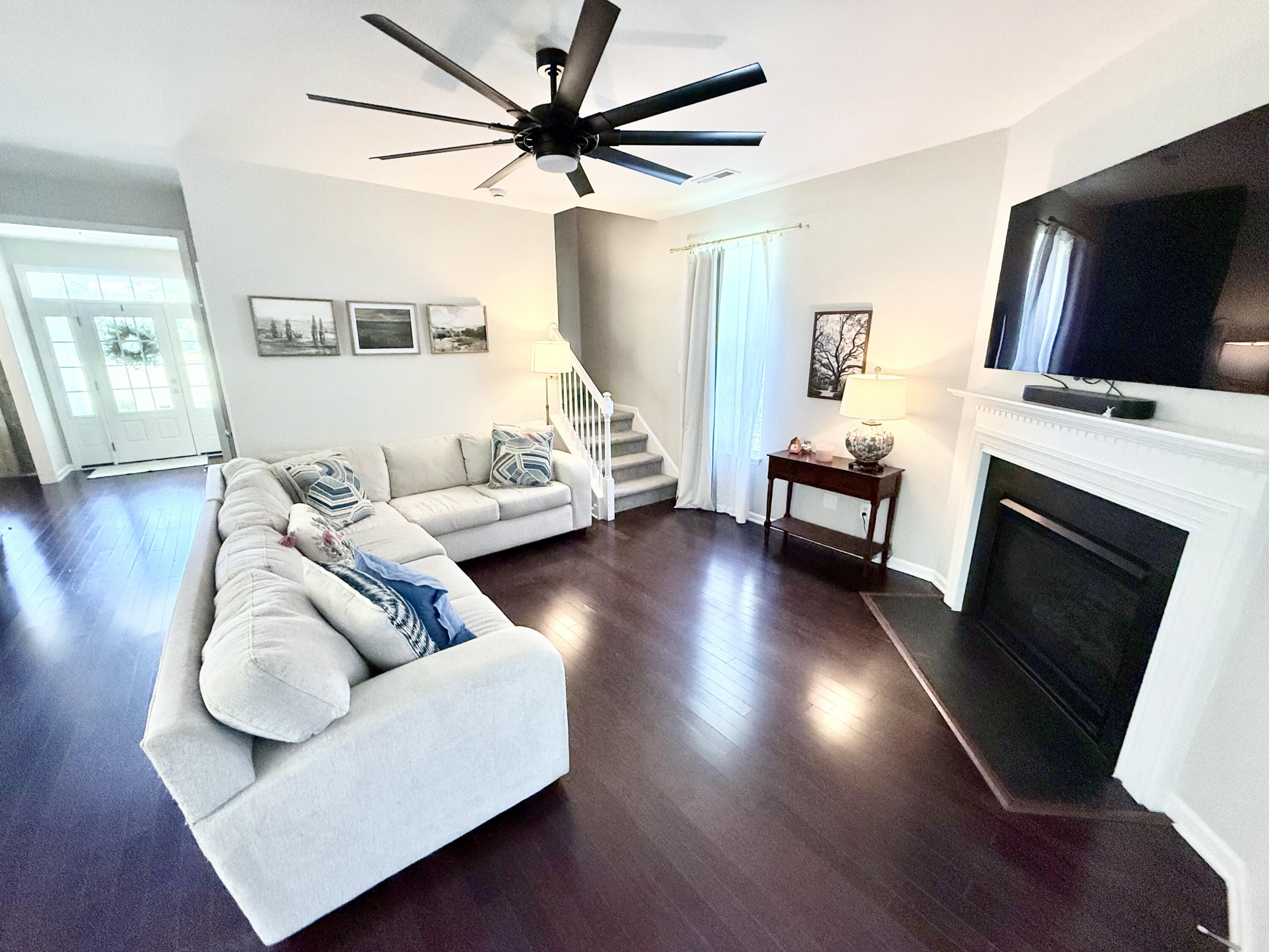 126 Red Leaf Boulevard Moncks Corner, SC 29461 - Photo 2 of 30