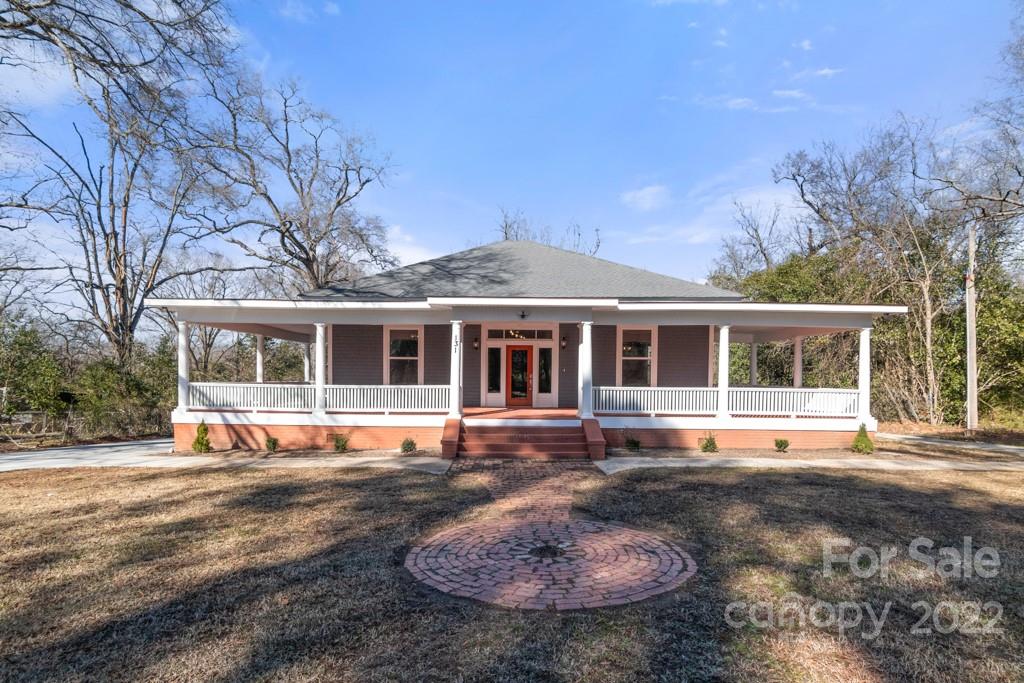 131 Pinckney Street Chester, SC 29706 - Photo 1 of 33 Gallery Image 1