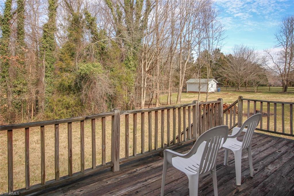 1663 Harper Road Clemmons, NC 27012 - Photo 4 of 16