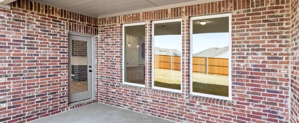 1508 Bushman Lane Forney, TX 75126 - Photo 6 of 31 Covered Patio
