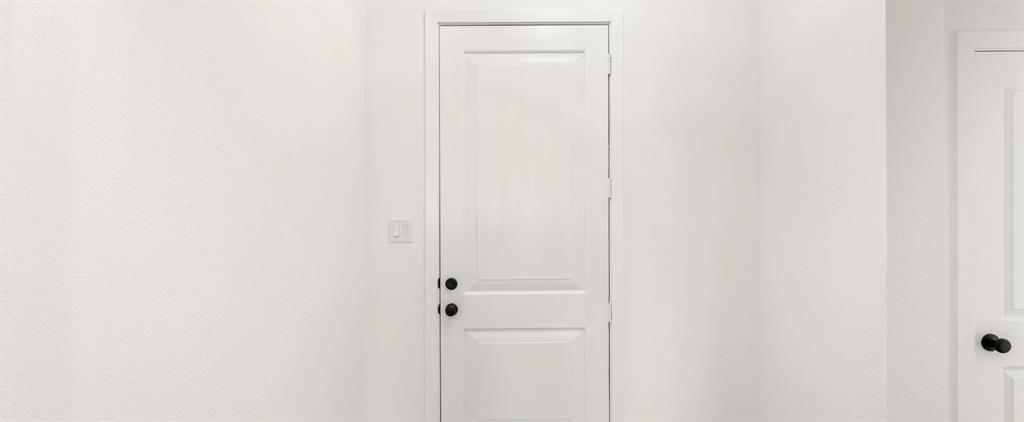 1508 Bushman Lane Forney, TX 75126 - Photo 9 of 31 Foyer