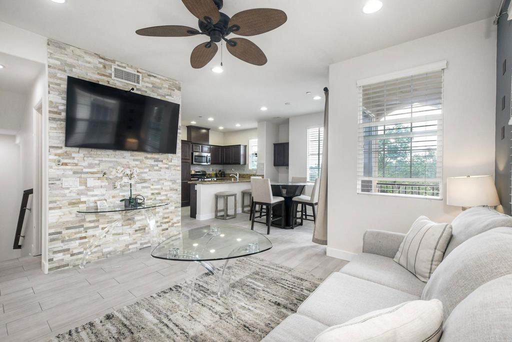 5082 Cascade Way, Unit 102 Oceanside, CA 92057 - Photo 7 of 22