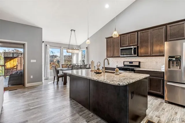 $399,900 | 100 Regency Court, Herculaneum, MO 63048