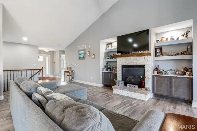 $399,900 | 100 Regency Court, Herculaneum, MO 63048