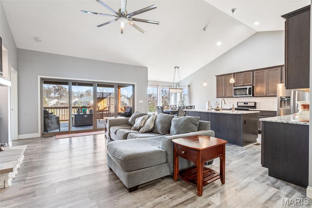 100 Regency Court Herculaneum, MO 63048 - Photo 8 of 44