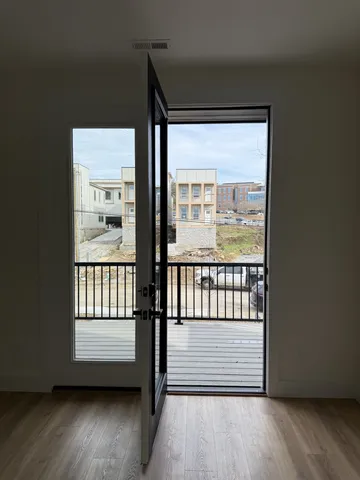 $3,250 | 1127 38th Avenue North, Nashville, TN 37209