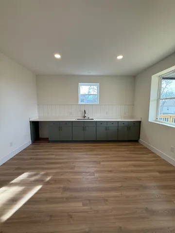 $3,250 | 1127 38th Avenue North, Nashville, TN 37209