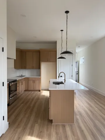 $3,250 | 1127 38th Avenue North, Nashville, TN 37209