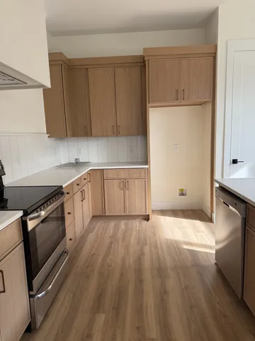 $3,250 | 1127 38th Avenue North, Nashville, TN 37209