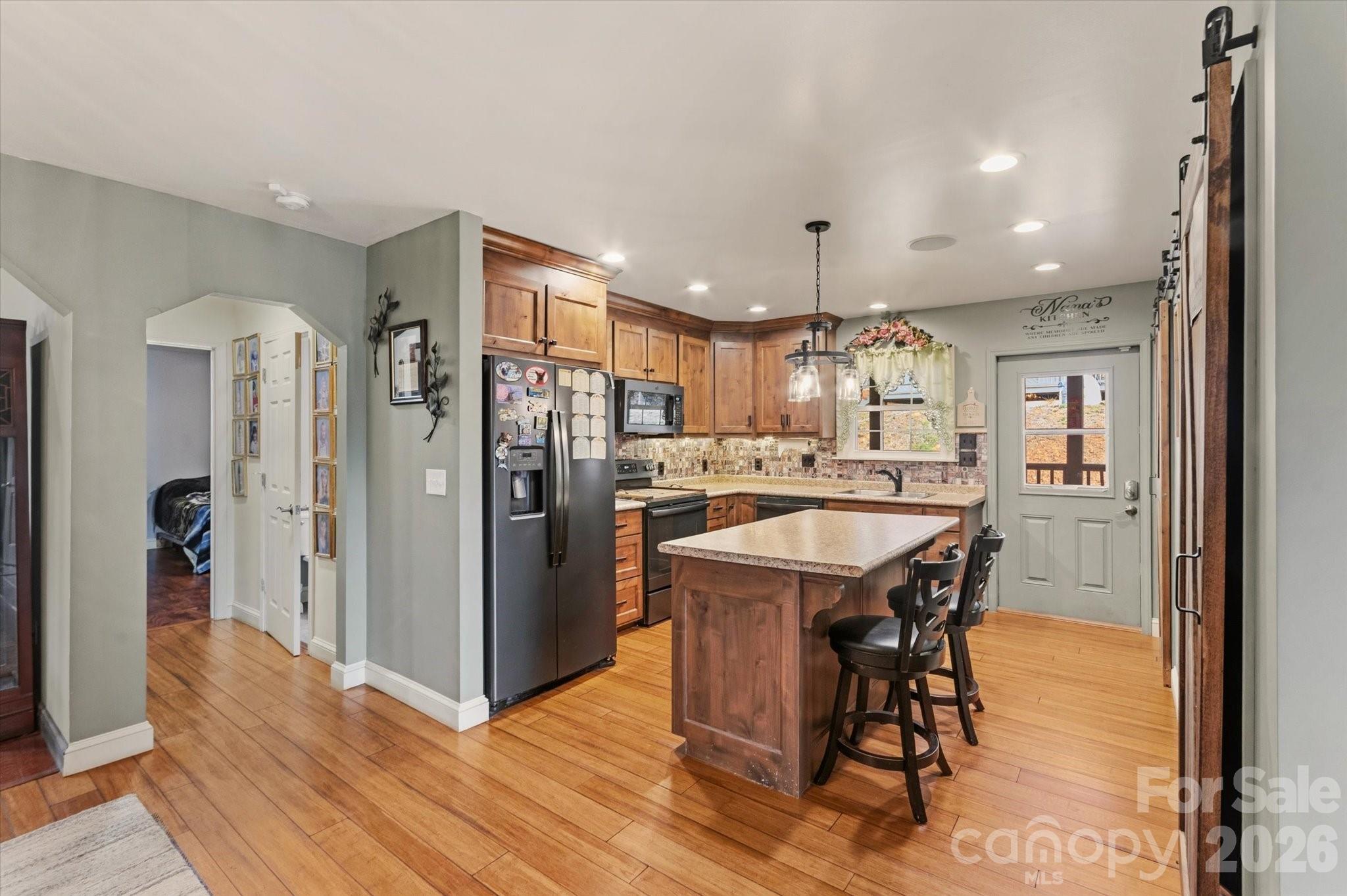 810 Mt Hebron Road Old Fort, NC 28762 - Photo 3 of 37