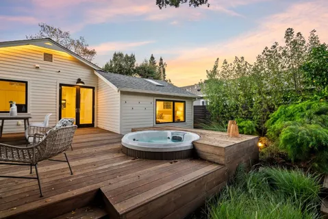 $1,648,000 | 628 Eighth Avenue, Menlo Park, CA 94025