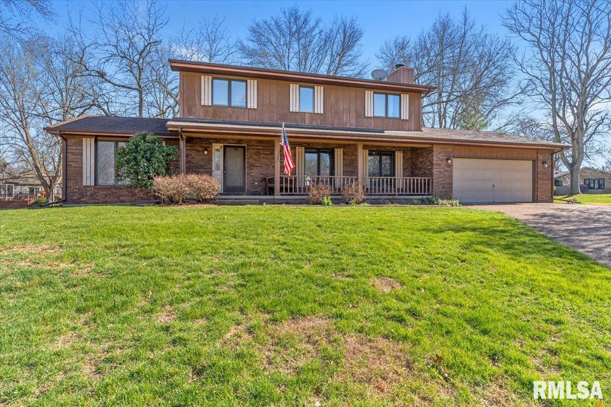 124 Augie Court Chatham, IL 62629 - Photo 1 of 44