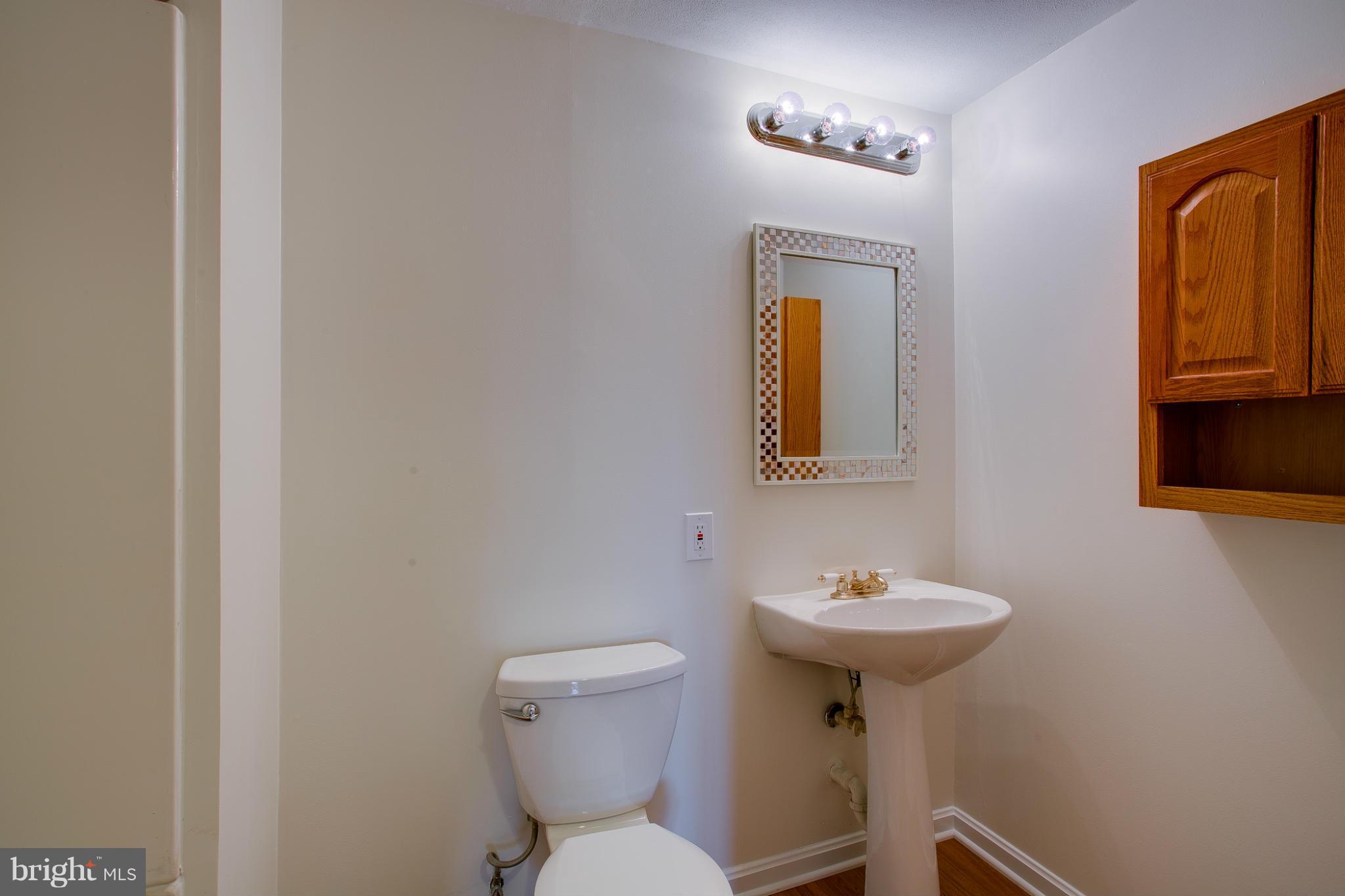 6322 Greenfield Road Elkridge, MD 21075 - Photo 11 of 25 Bath