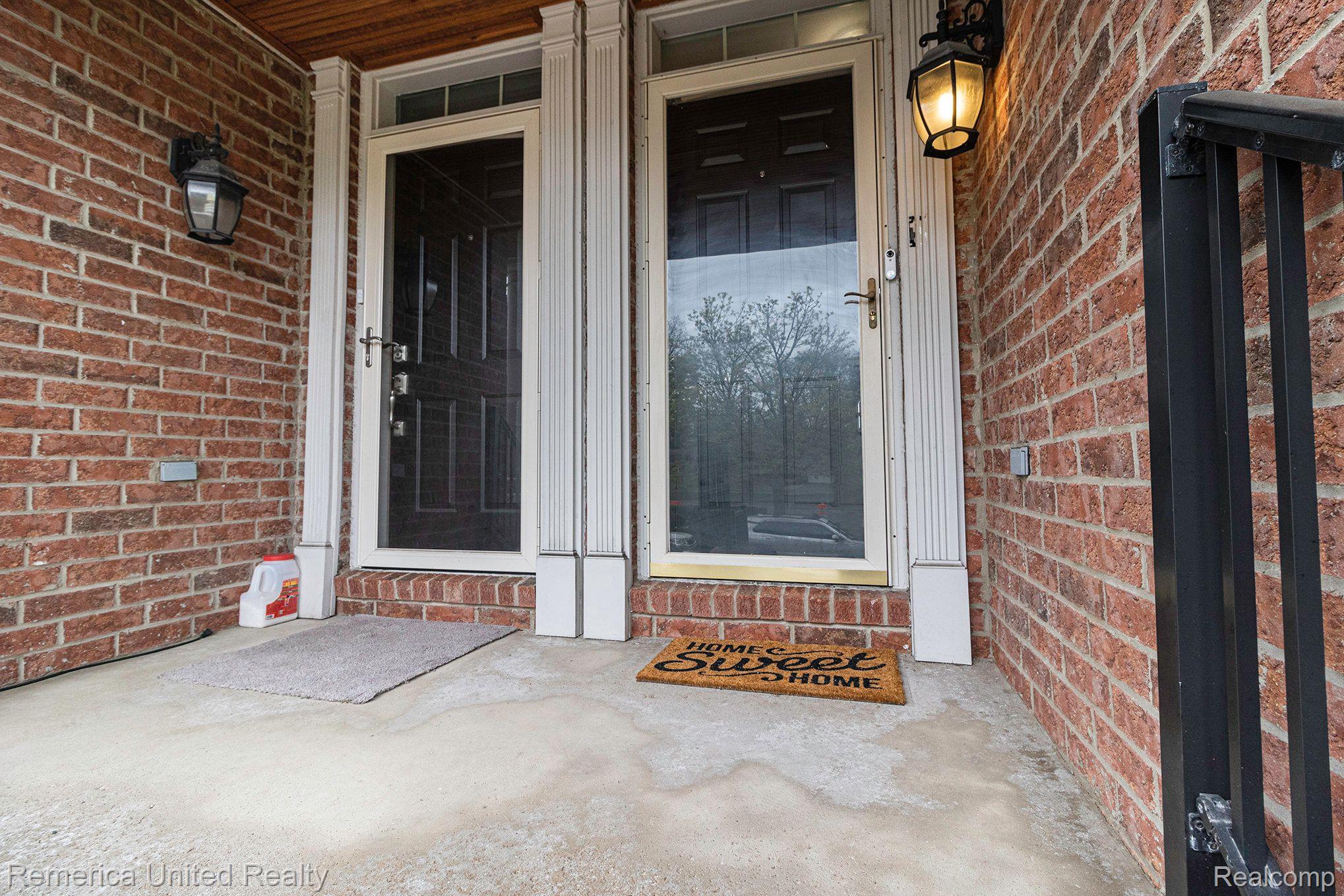 16822 Farmington Road Livonia, MI 48154 - Photo 24 of 25