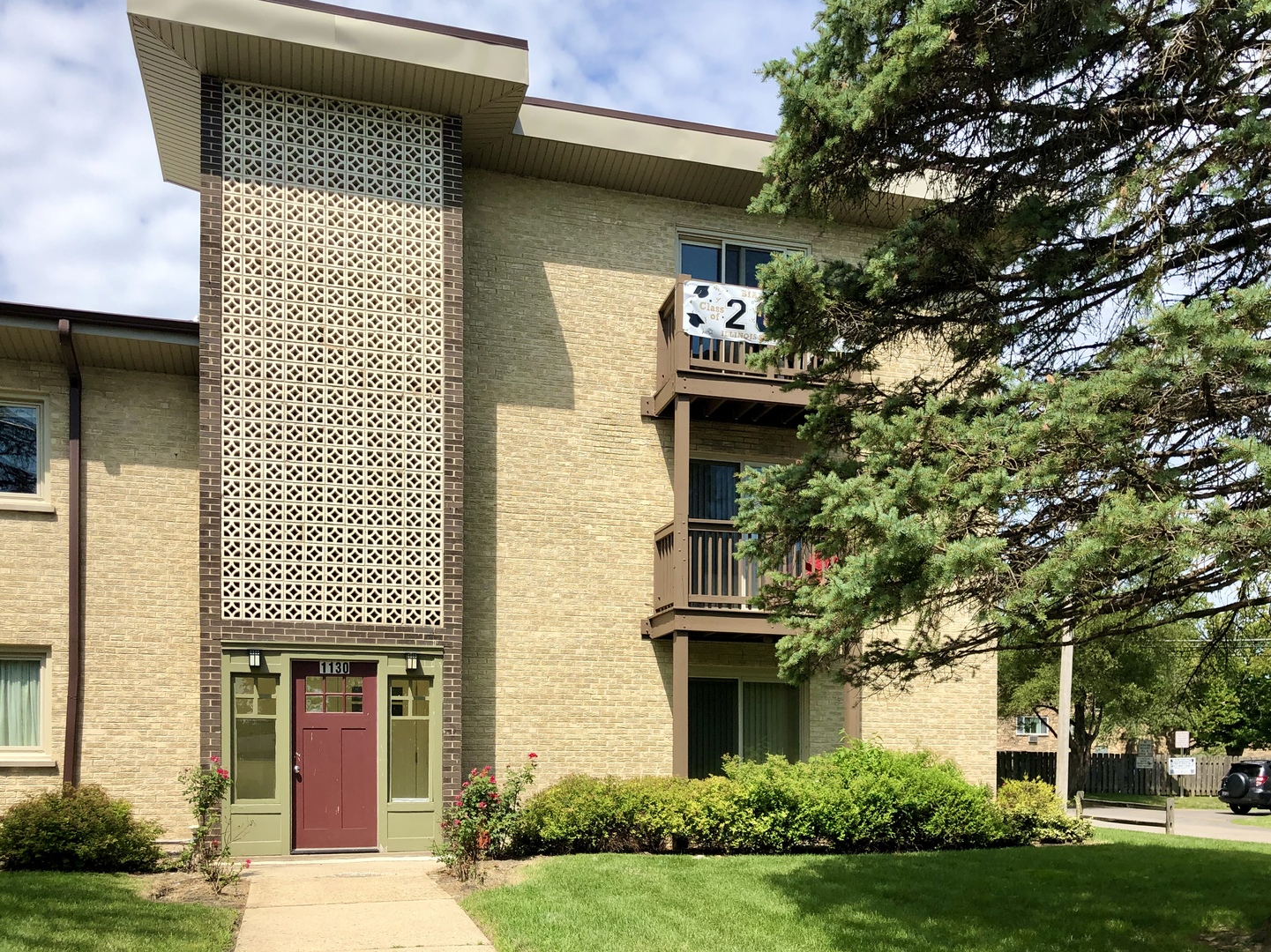 1130 North Wheeling Road, Unit 3B Mount Prospect, IL 60056 - Photo 1 of 9