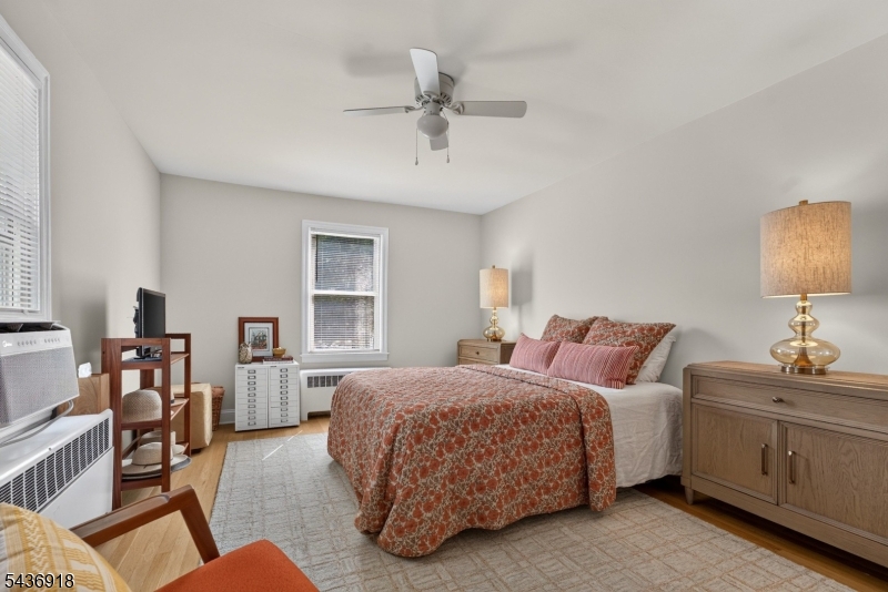 4 Lingert Avenue Clinton, NJ 08809 - Photo 13 of 43