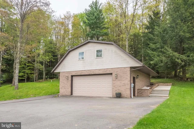 $229,000 | 206 Mayhew Inn Road, Oakland, MD 21550