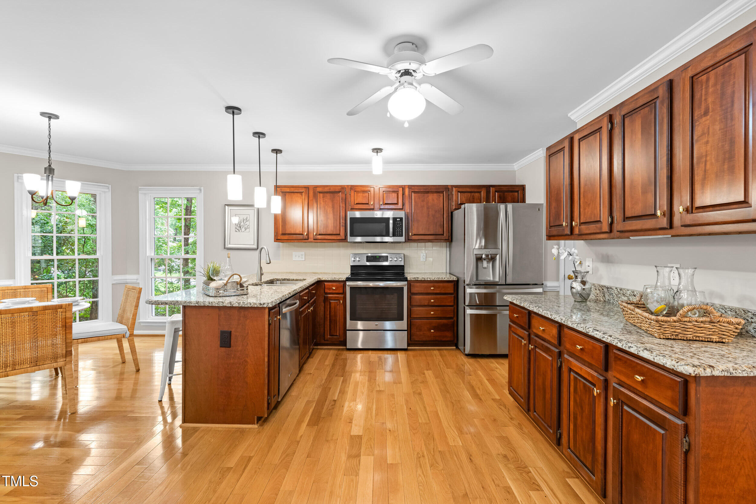 106 Ridgepath Way Cary, NC 27511 - Photo 3 of 37 dsc07812