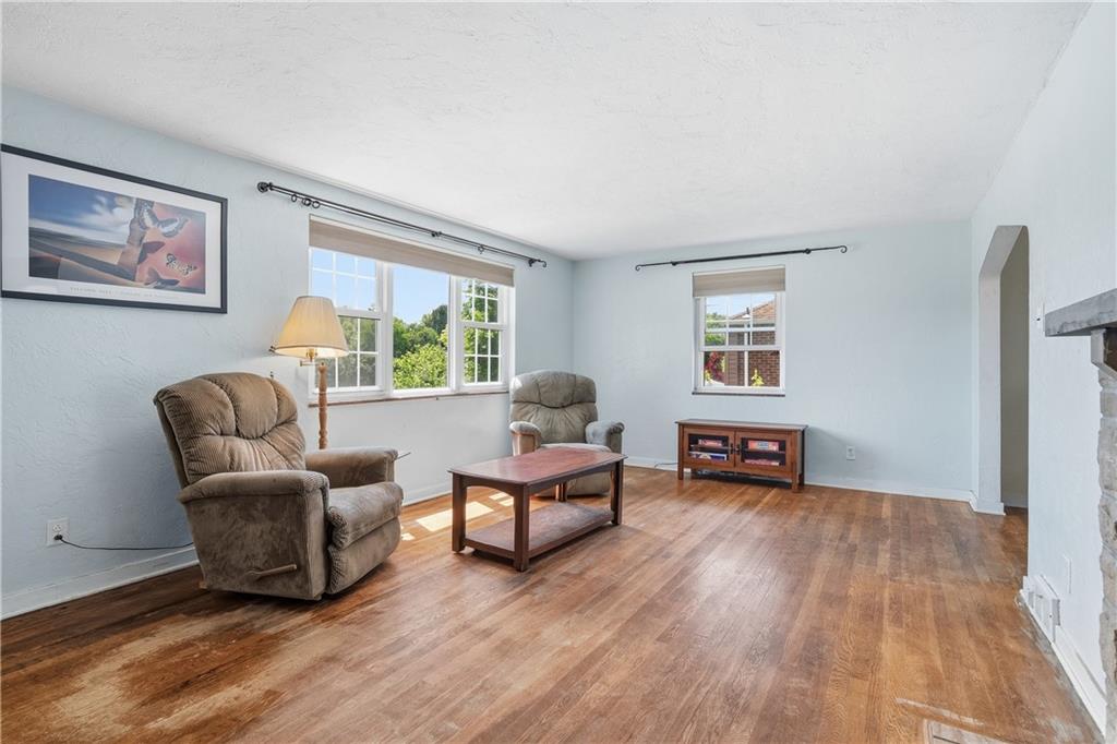 1107 Girard Road Pittsburgh, PA 15227 - Photo 14 of 43 Gallery Image 14