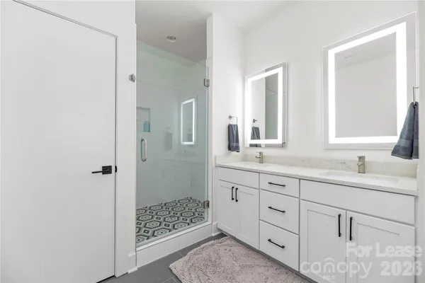 $5,500 | 1935 West Trade Street, Charlotte, NC 28208