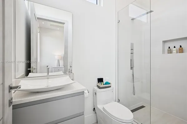 a view of an ocean view