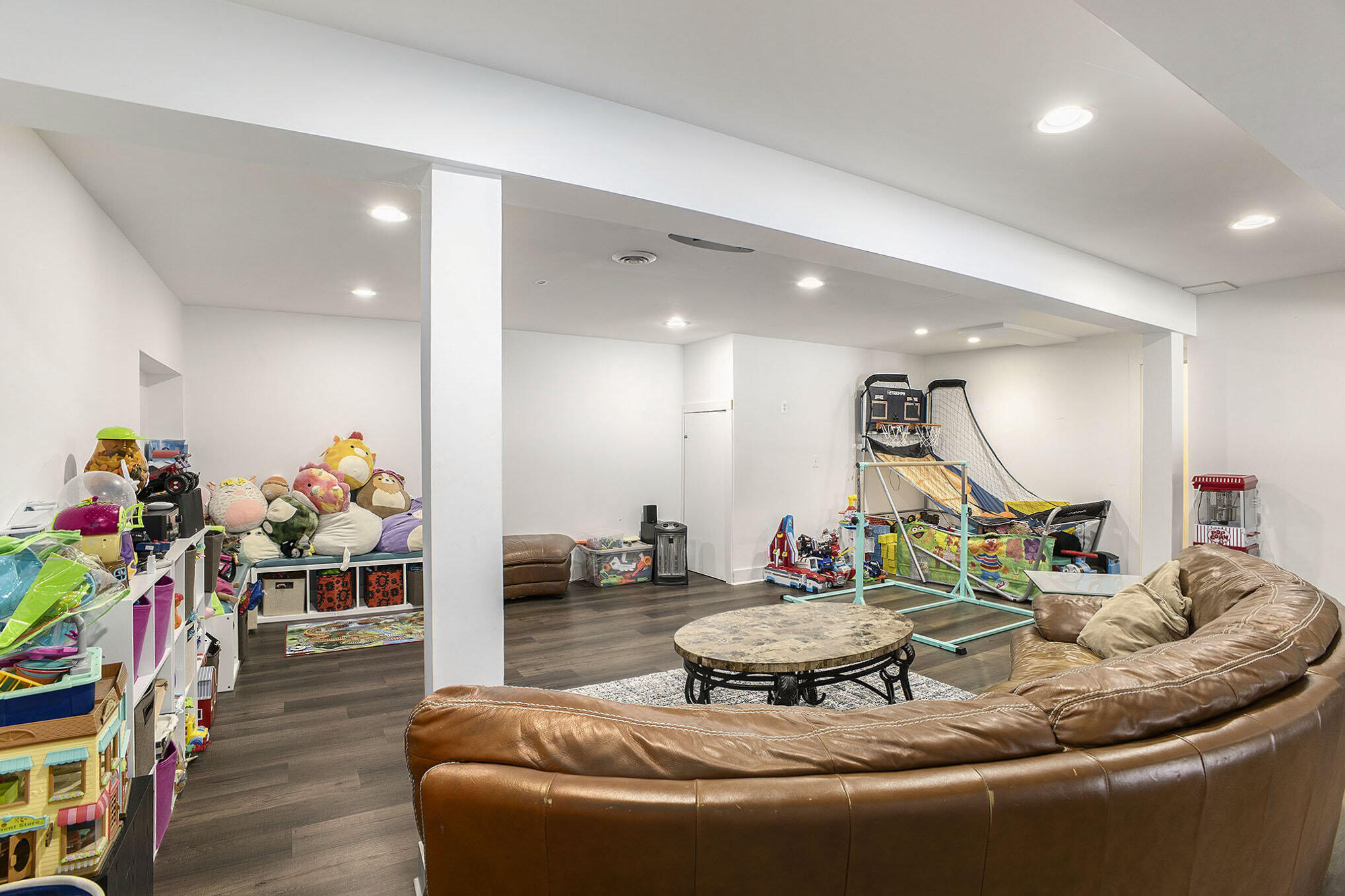 9843 Iosco Ridge Drive Gregory, MI 48137 - Photo 17 of 25 Recreation space in basement
