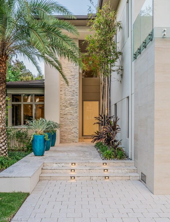 355 7th Avenue South Naples, FL 34102 - Photo 37 of 37