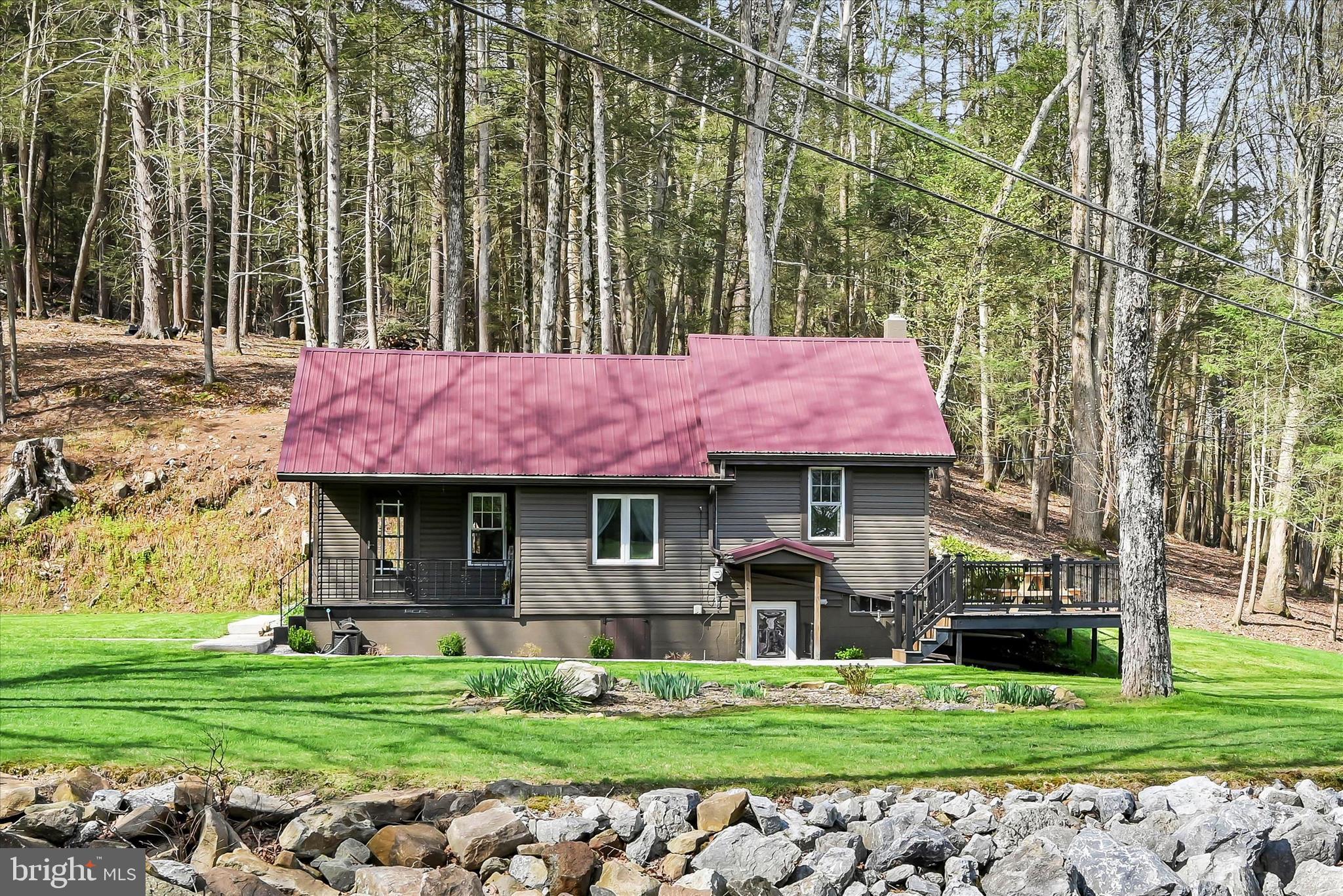 126 Geary Wolfe Road Pine Grove, PA 17963 - Photo 12 of 41 Exterior Front