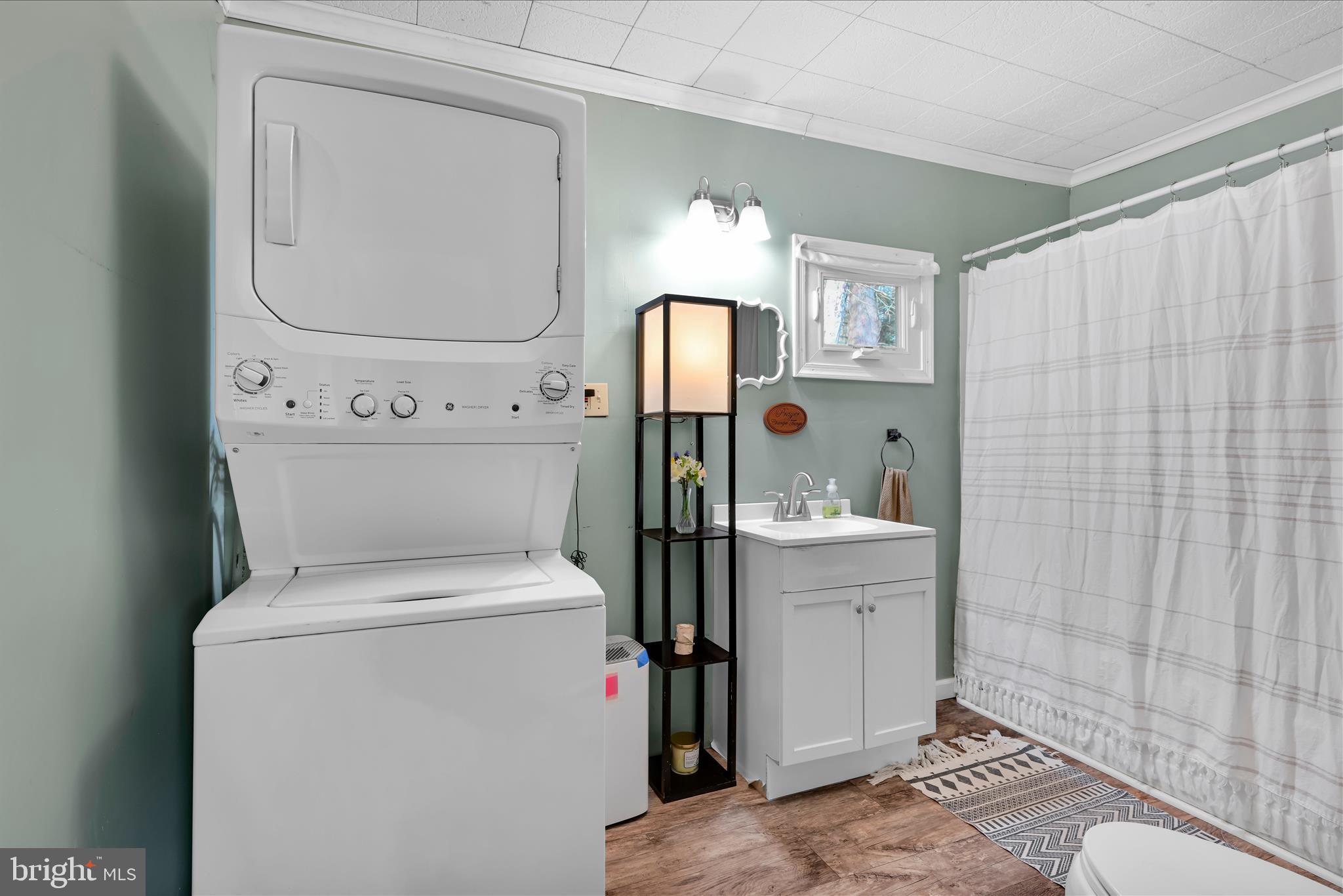 126 Geary Wolfe Road Pine Grove, PA 17963 - Photo 29 of 41 Laundry Area