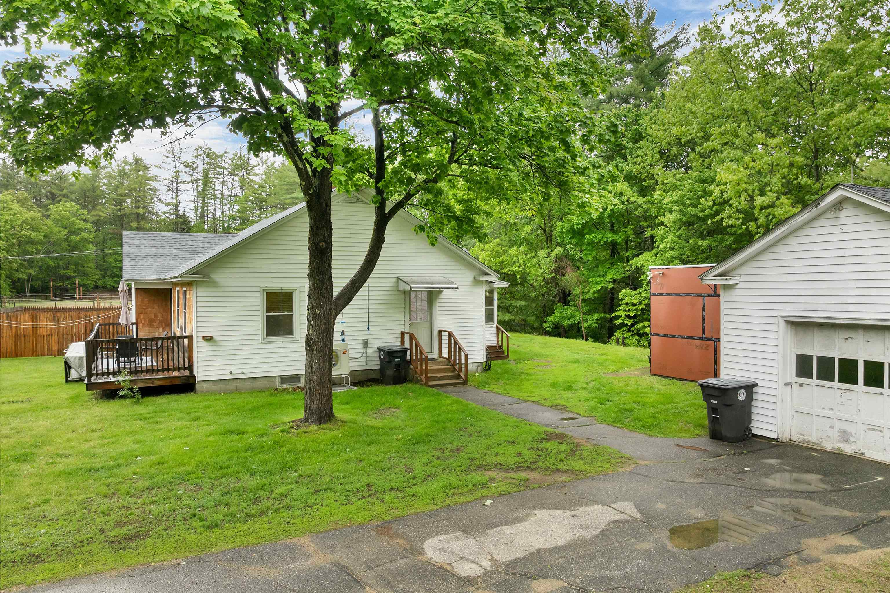 341 Hill Road Franklin, NH 03235 - Photo 4 of 60