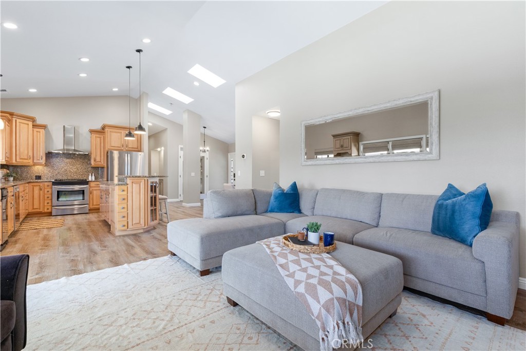 1275 Shane Lane Templeton, CA 93465 - Photo 22 of 70 a living room with furniture and kitchen view