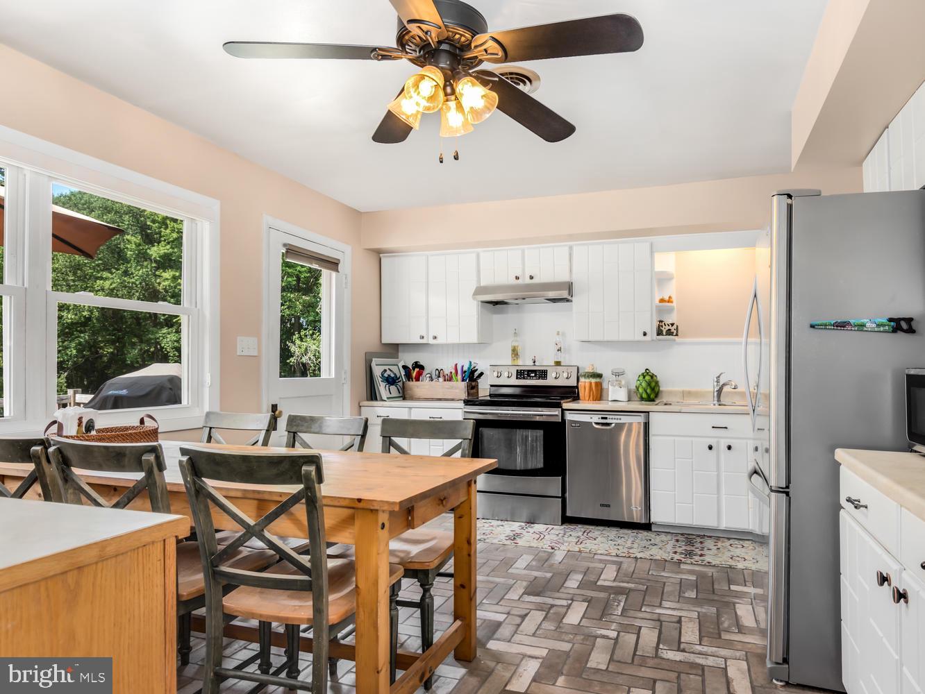 29362 Howell Point Road Trappe, MD 21673 - Photo 12 of 48