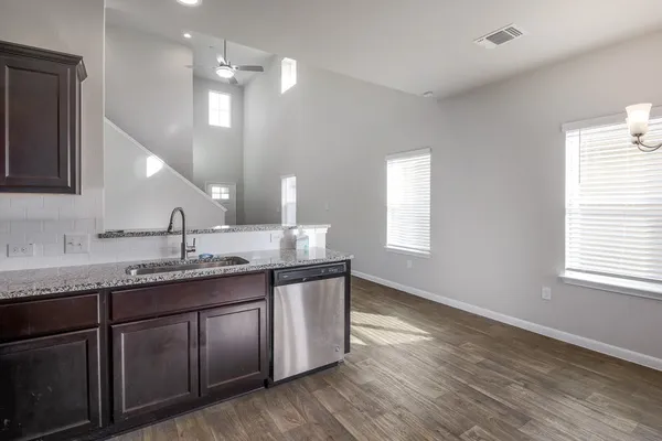 $2,095 | 14126 Macquarie Drive, Pflugerville, TX 78660