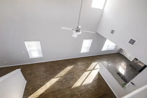 $2,095 | 14126 Macquarie Drive, Pflugerville, TX 78660