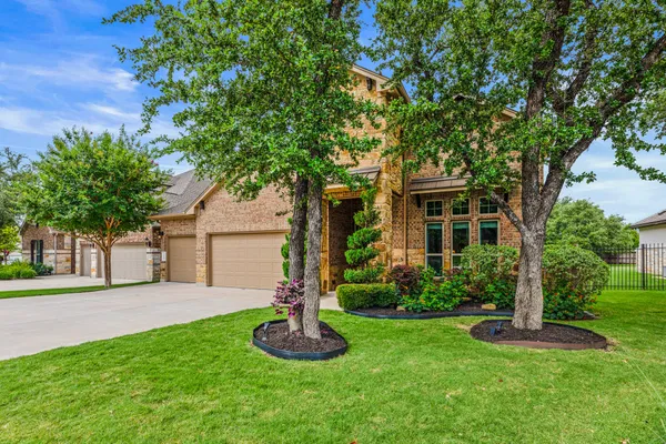 $672,500 | 108 Redtail Lane, Leander, TX 78641