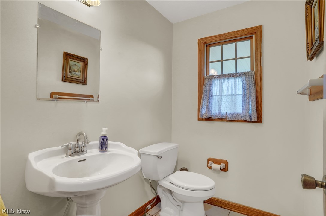 7180 Clark Road Atwater, OH 44201 - Photo 24 of 34 First floor bathroom