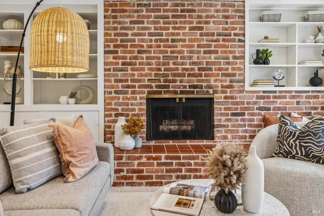 $1,495,000 | 55 Las Casas Drive, San Rafael, CA 94901