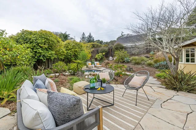 $1,495,000 | 55 Las Casas Drive, San Rafael, CA 94901