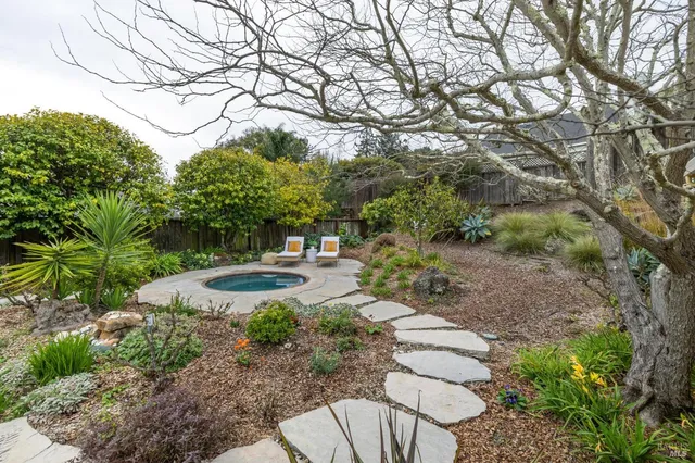 $1,495,000 | 55 Las Casas Drive, San Rafael, CA 94901