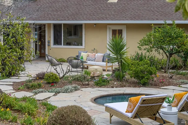 $1,495,000 | 55 Las Casas Drive, San Rafael, CA 94901