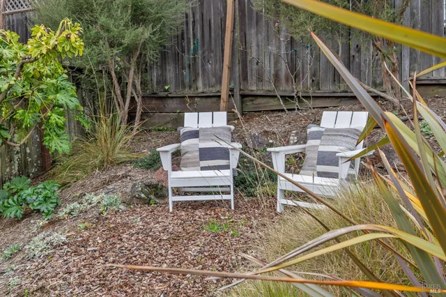 $1,495,000 | 55 Las Casas Drive, San Rafael, CA 94901