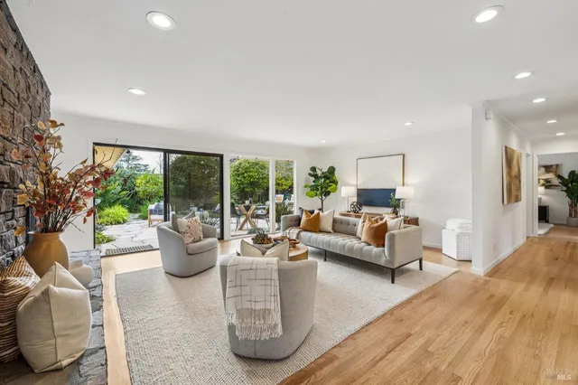 $1,495,000 | 55 Las Casas Drive, San Rafael, CA 94901