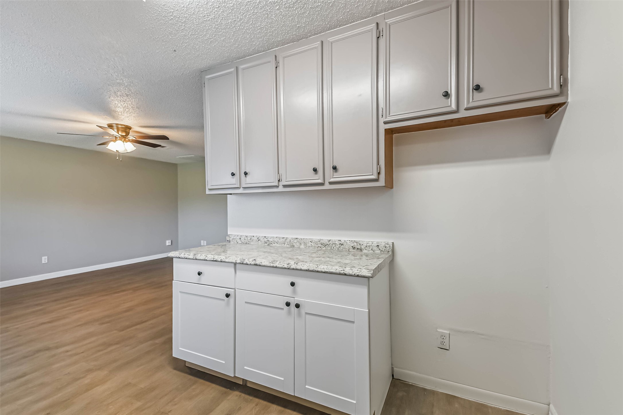 4869 Fm 2518 Cleveland, TX 77327 - Photo 18 of 41