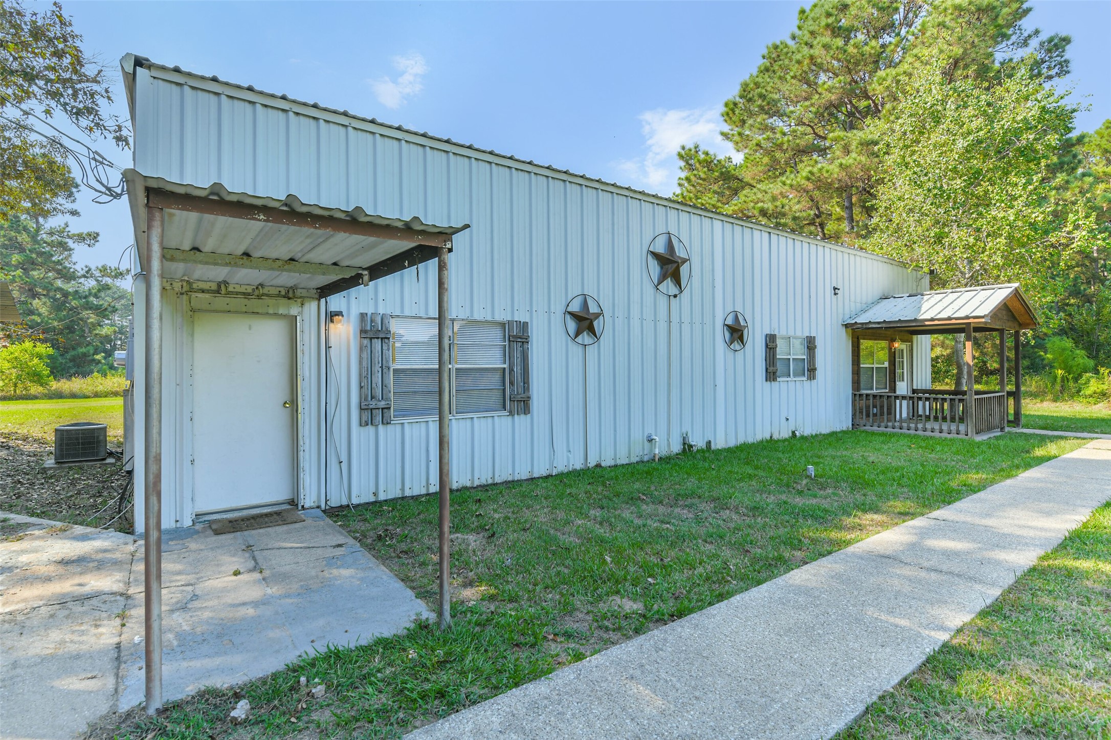 4869 Fm 2518 Cleveland, TX 77327 - Photo 8 of 41