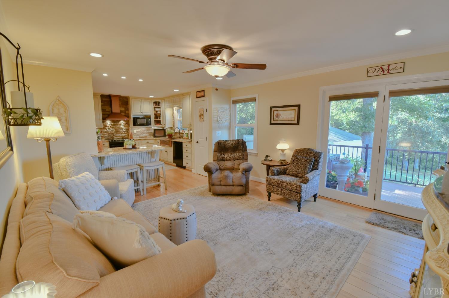 6481 Stewartsville Road Moneta, VA 24121 - Photo 24 of 81