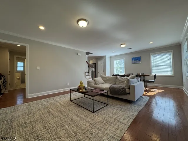 $4,700 | 4 Alma Avenue, Unit B, Madison, NJ 07940